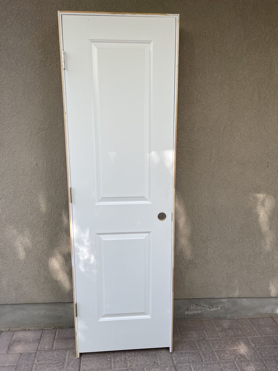 Free 24" Interior Door