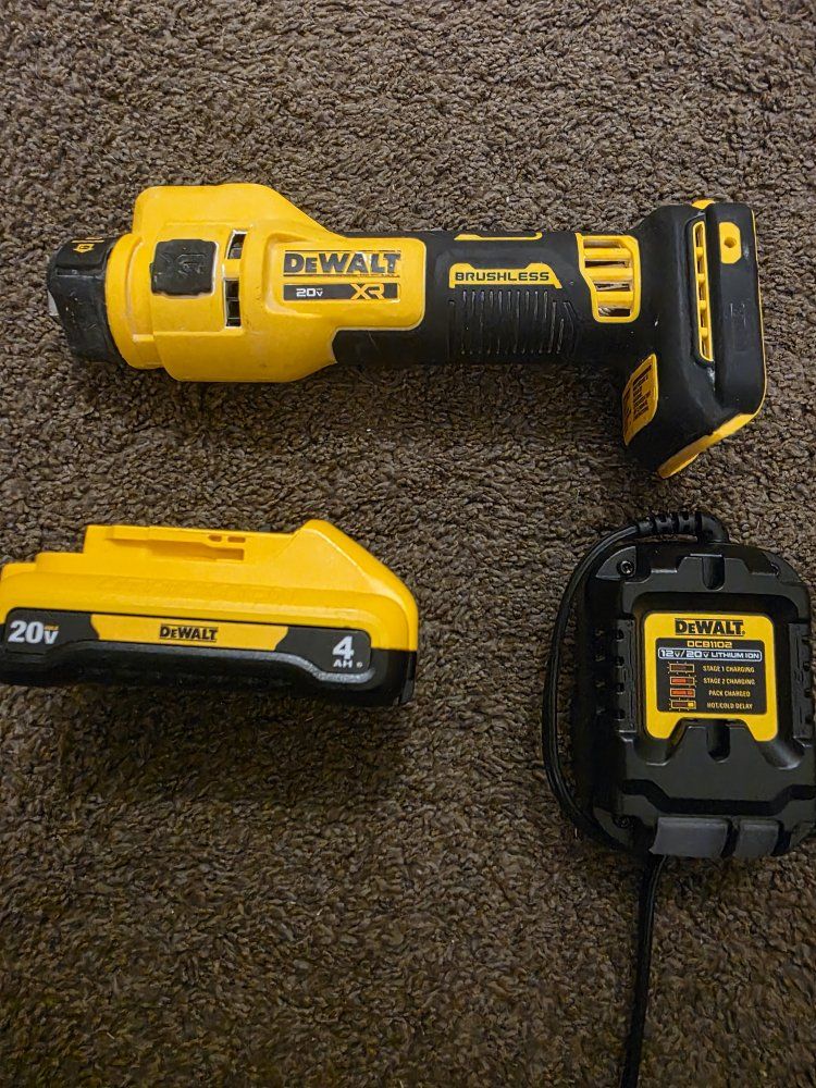 DEWALT XR 20V Lithium-Ion Cordless Rotary Drywall Cut-Out Tool with 4AH battery