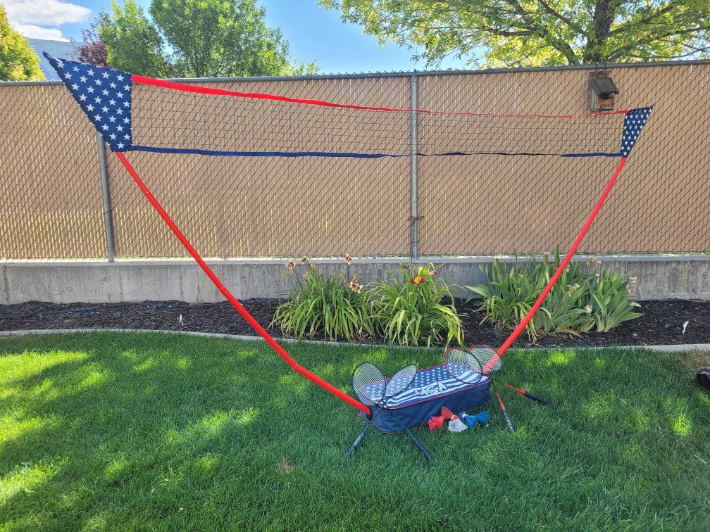 USA-Themed Portable Badminton Set