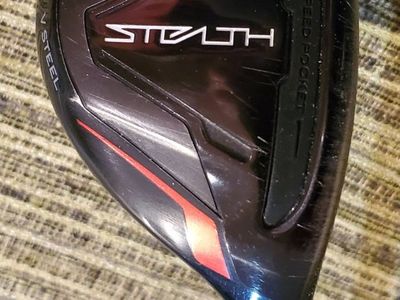 TaylorMade Hybrid