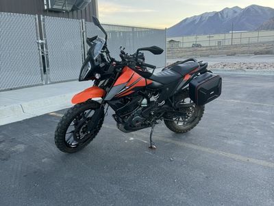 2020 390 adventure KTM with extras... 3300 miles