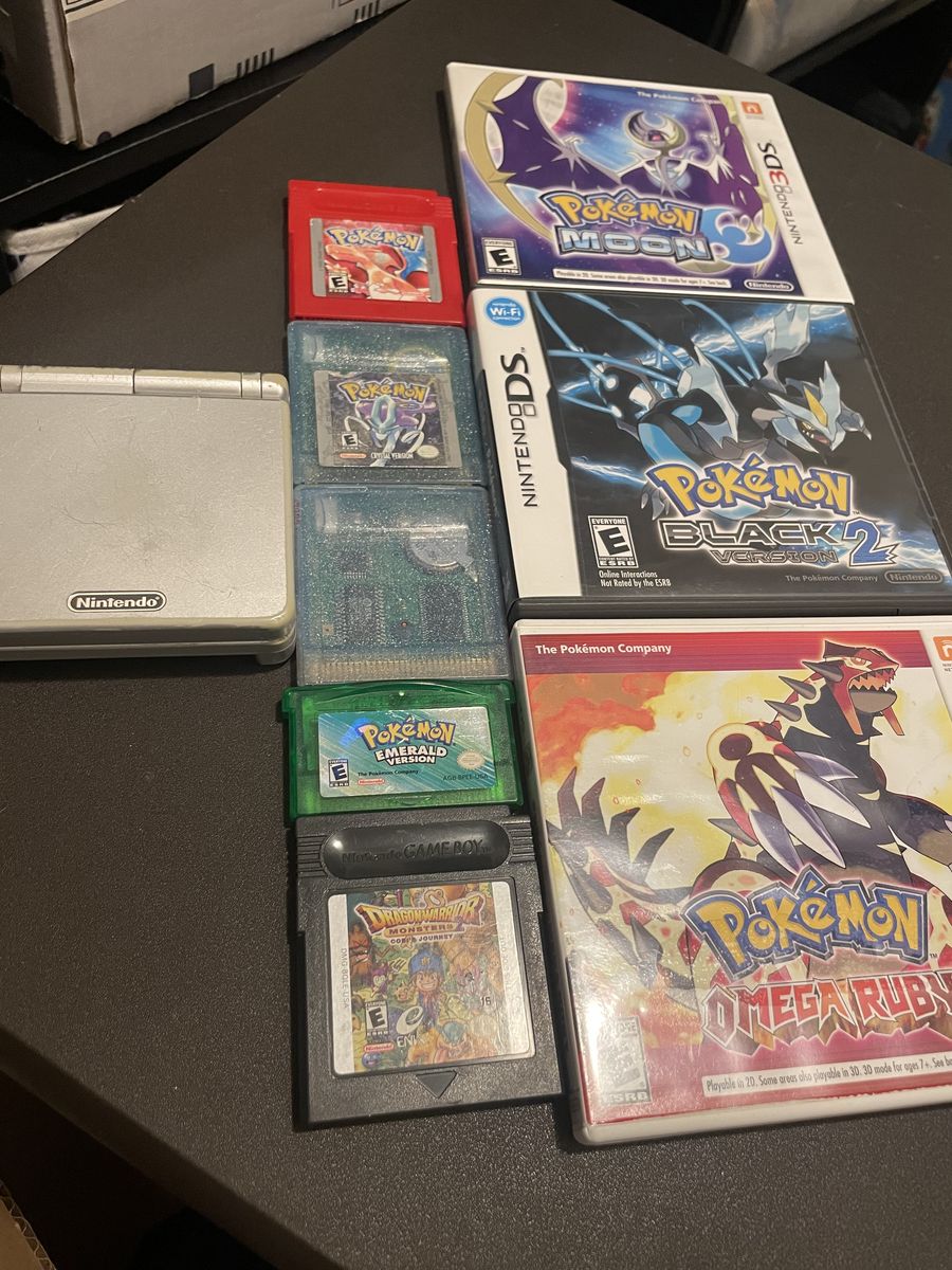 Gameboy And DS Pokemon Games