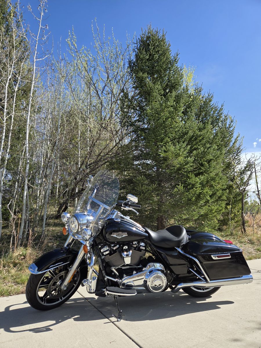2020 Harley Davidson Road King