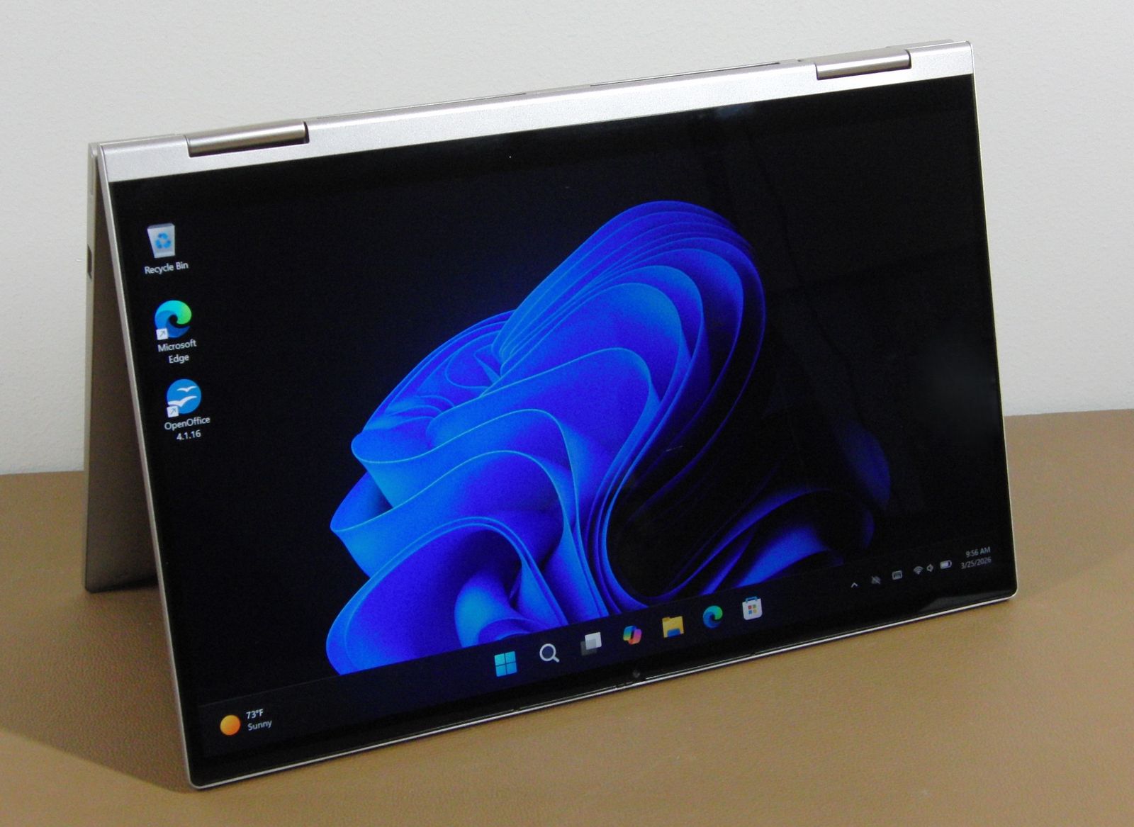 Lenovo Yoga 81TC 2-in-1 Laptop i5-10210u 256GB M.2 SSD 8GB