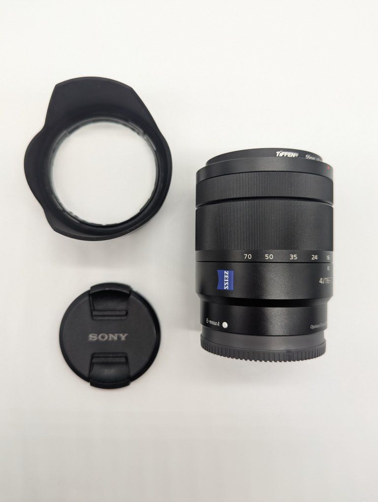 Sony Vario-Tessar T* E 16-70mm F/4 ZA OSS APS-C E-Mount Zoom Lens - SEL1670Z
