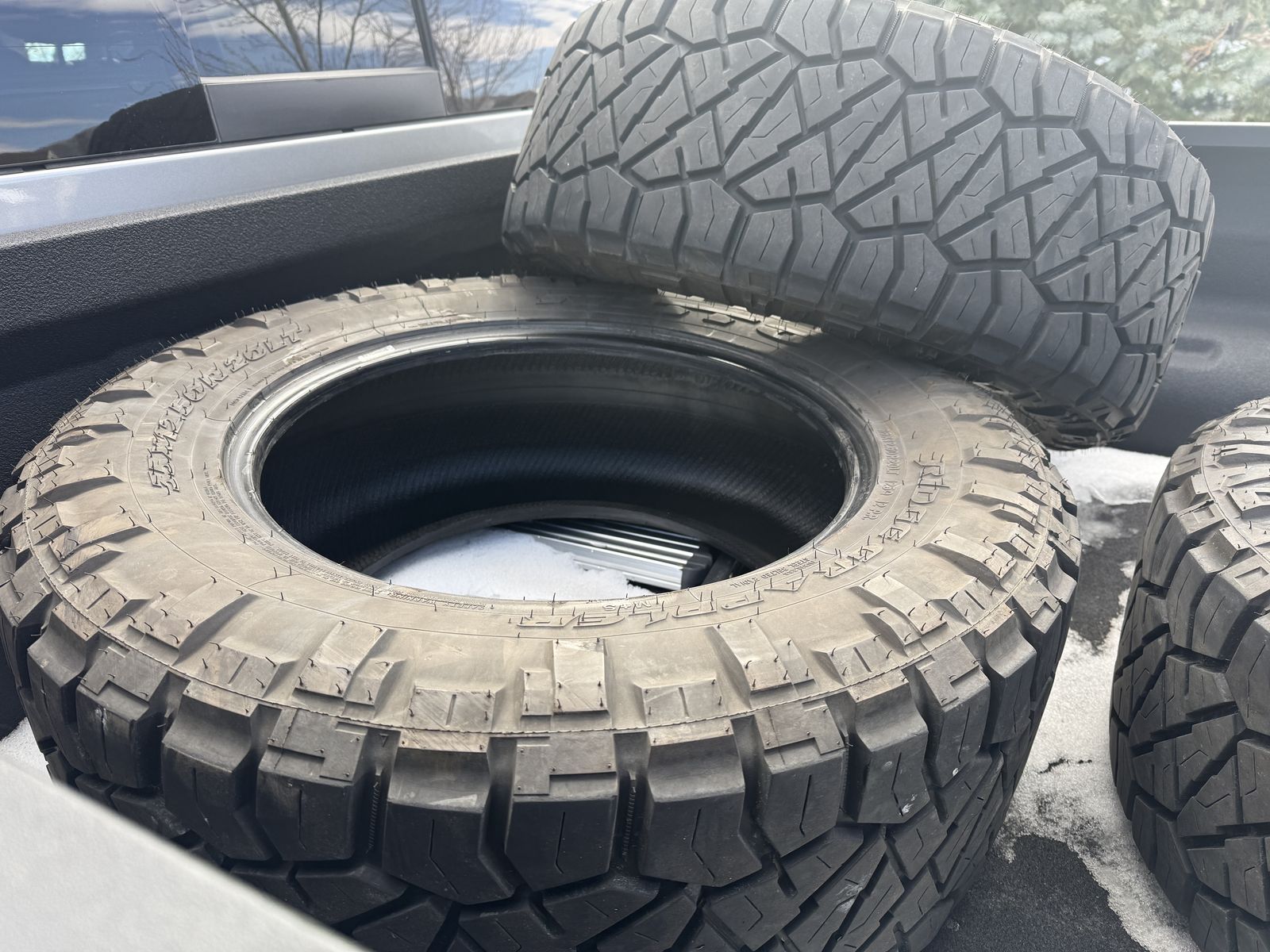 Used 35x12.5x20 Nitto Ridge Grappler Tires (2)