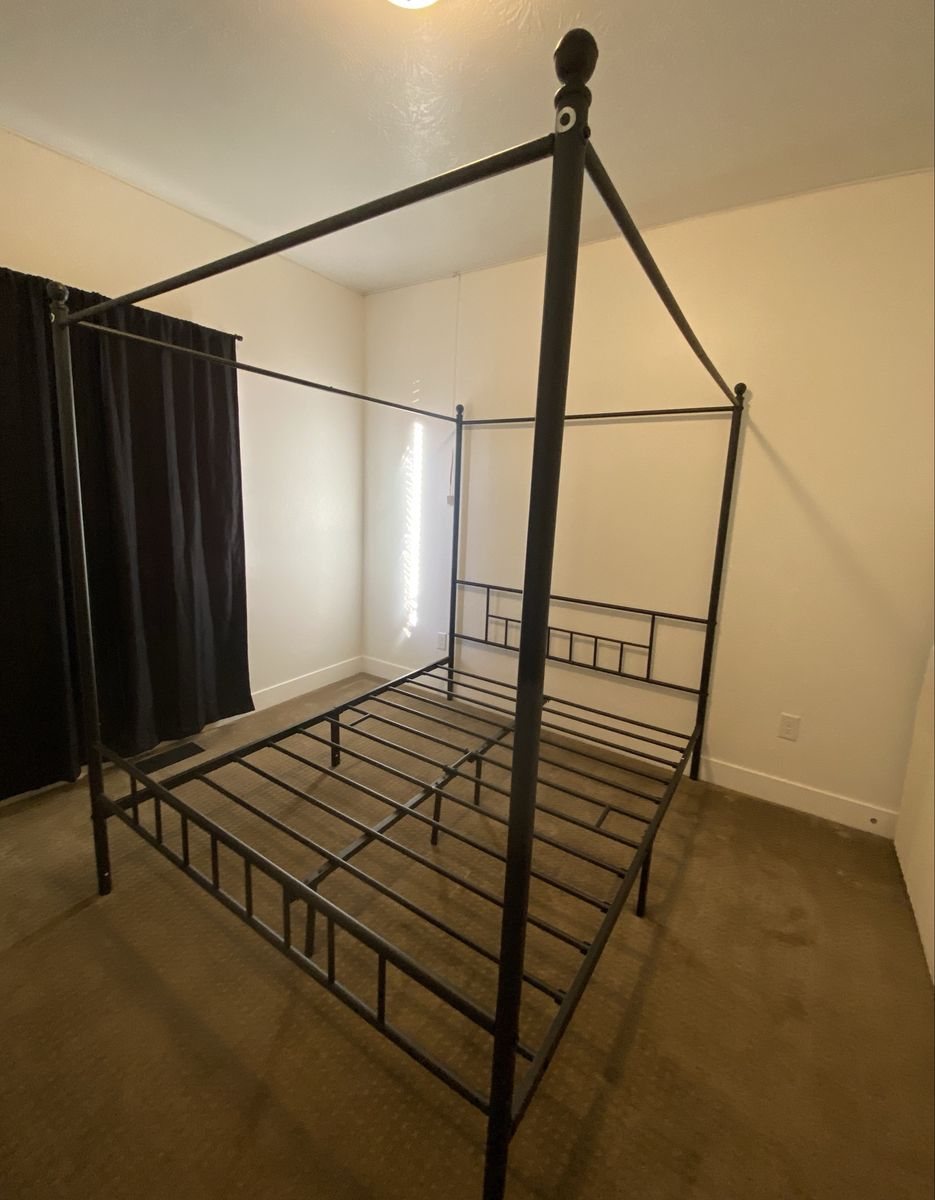 Queen Size Metal Canopy Bed Frame     Mattress is Available