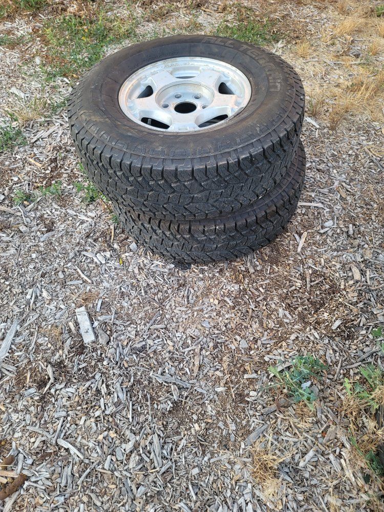 PROVIDER Big Sky AT 235/75R15 All-Terrain Tires & Wheels - Set of 4