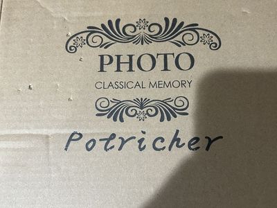 8x10 photo album. New in box