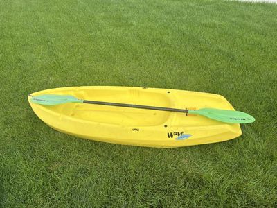 Lifetime Wave Youth Yellow Kayak with Paddle