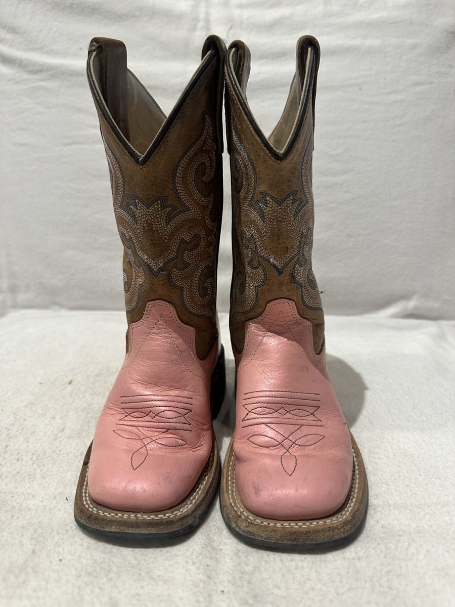 Old West toddler size 8.5 girls pink/beige western Boots.