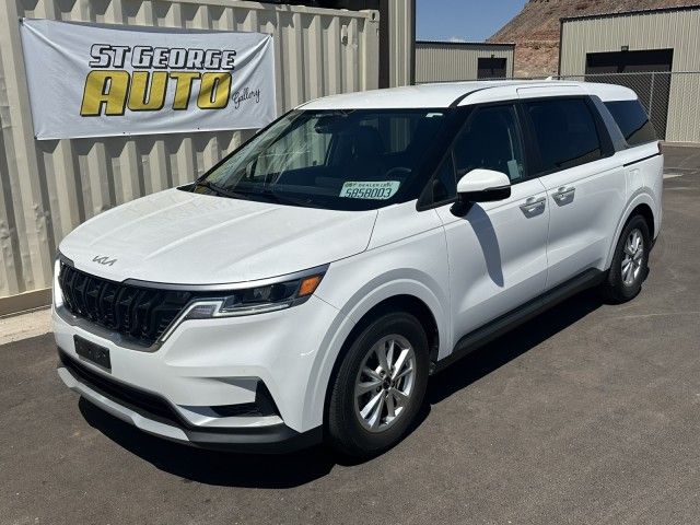 2022 Kia Carnival LX