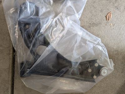 New 2012-2020 Chevy Sonic Front Suspension Lower Control Arms