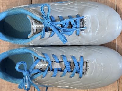 Lotto Roma 700 Soccer Cleats Gray Blue Lace-Up Athletic Shoes
