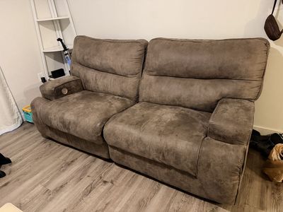 Ashly furniture recliner sofa