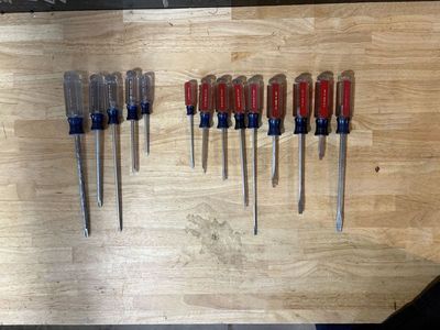 Extensive set of Made in USA Craftsman Screwdrivers Phillips and Flat
