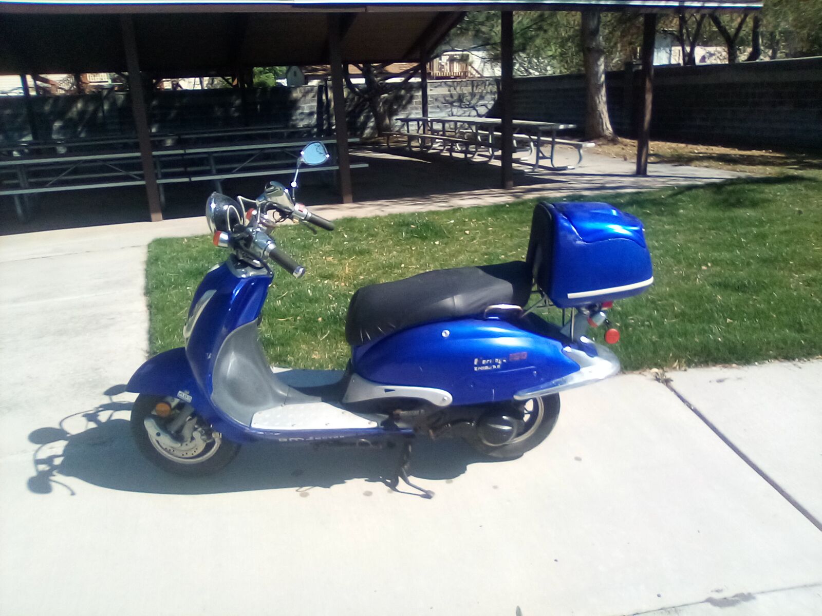 150 CC runs great $650 Only 1135 miles