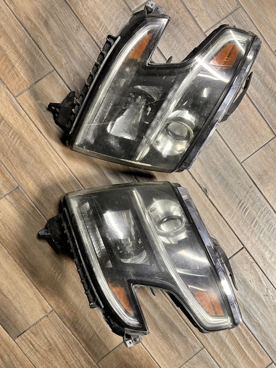 2015-2020 Chevy Suburban Headlights