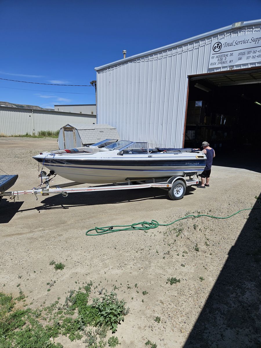 1987 Bayliner Capri