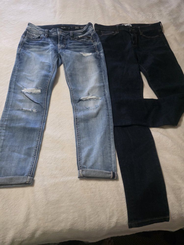 Lot of 2 Women's Jeans: Miss Me Signature Ankle Skinny (27) & Banana Republic Premium Denim (30)