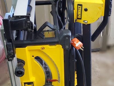 DEWALT DWE7491RS 10" Jobsite Table Saw w/ Rolling Stand – Complete