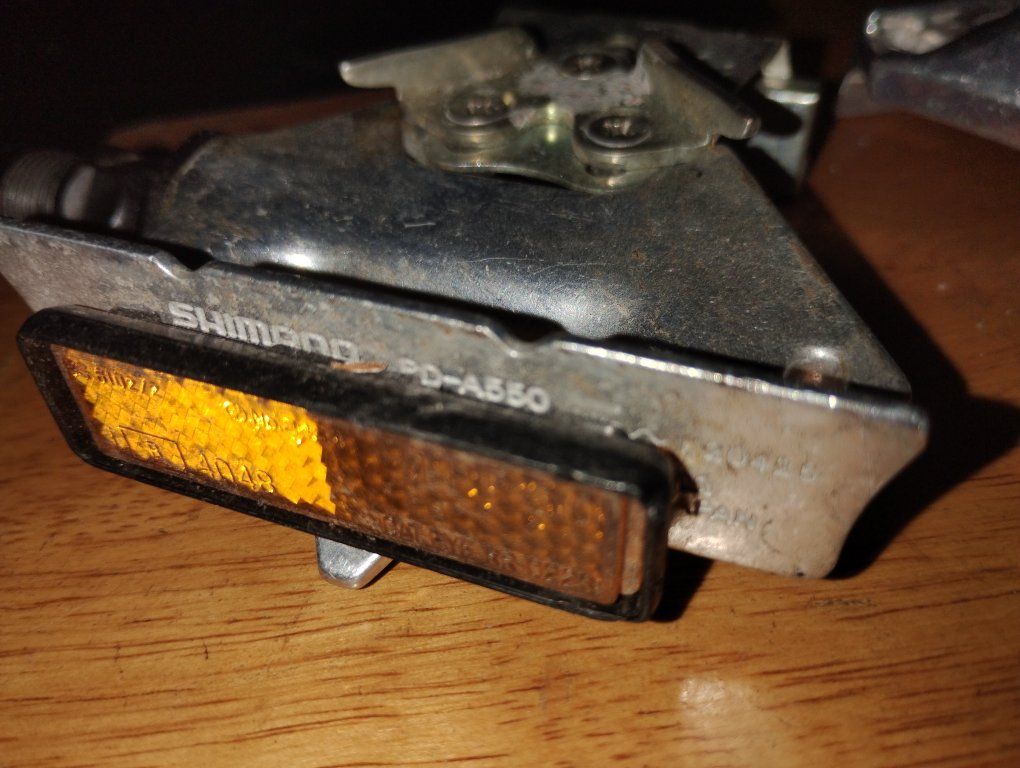 Main image 3