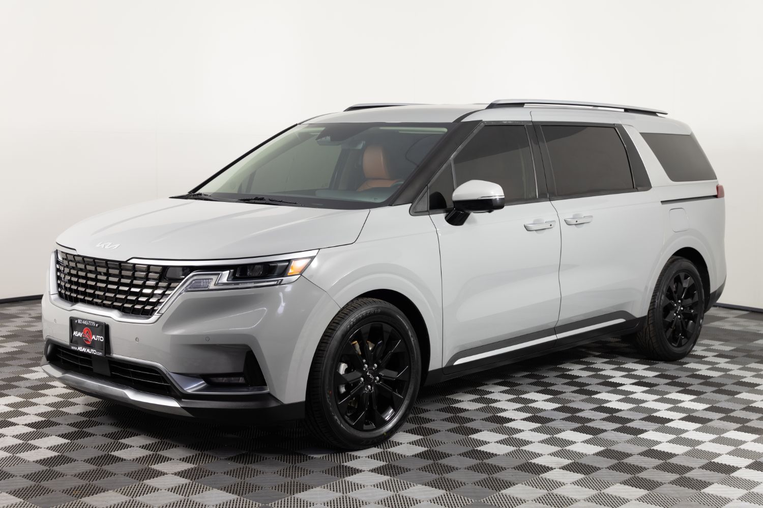 2022 Kia Carnival SX