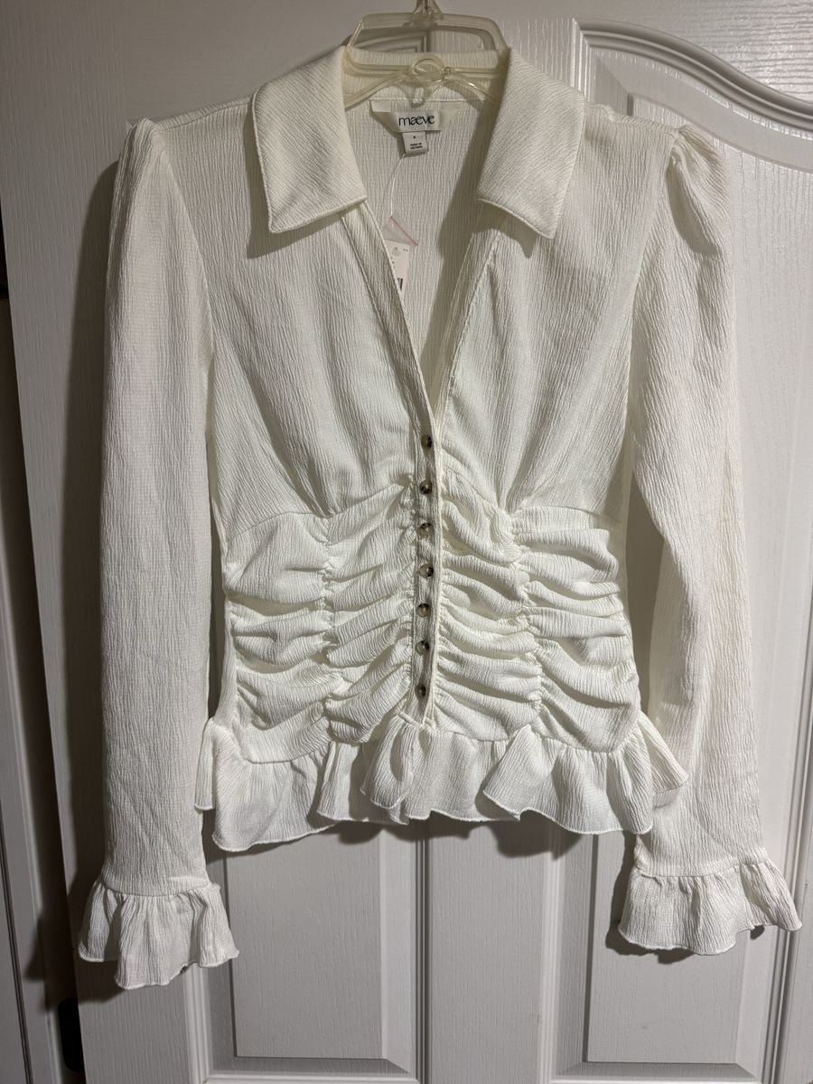 Maeve White Textured Button-Down Ruffle Top Size S New with Tags Anthropologie school score