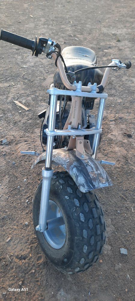 Main image 5