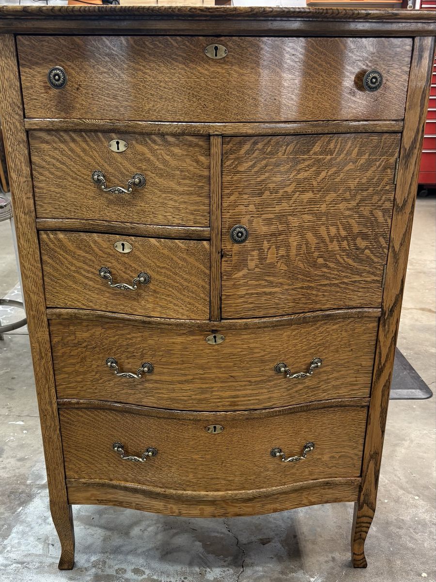 1920's Antique Dresser