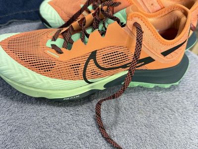 Nike Air Zoom Terra Kiger 8 Women's Trail Running Shoes Size 8 Orange Mint