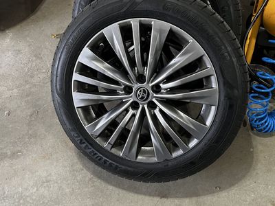Toyota Lexus 20” wheels with great tires