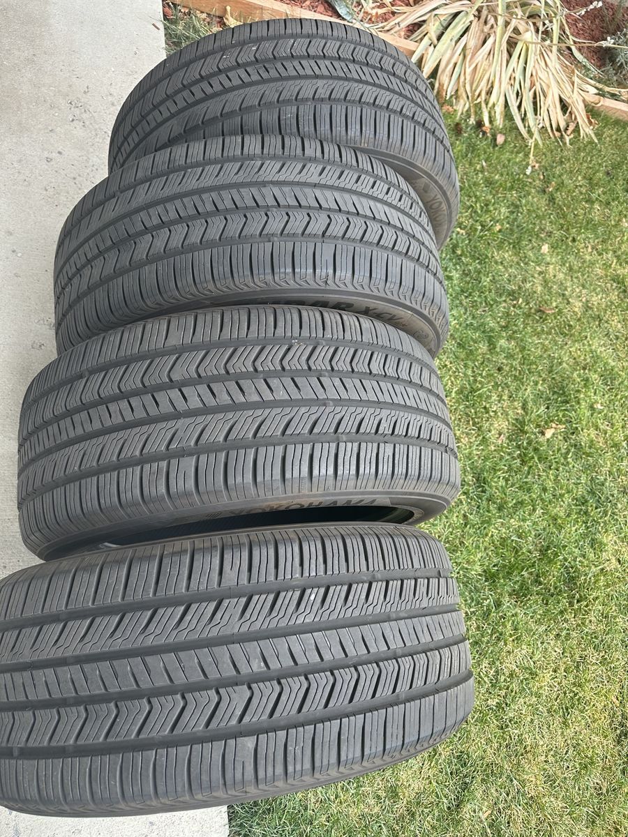 SUV tires