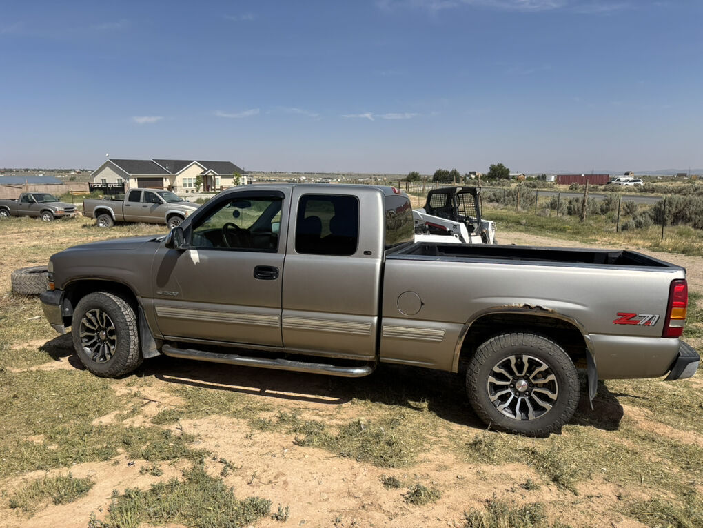 1999 CHEVROLET SILVERADO 1500 LS