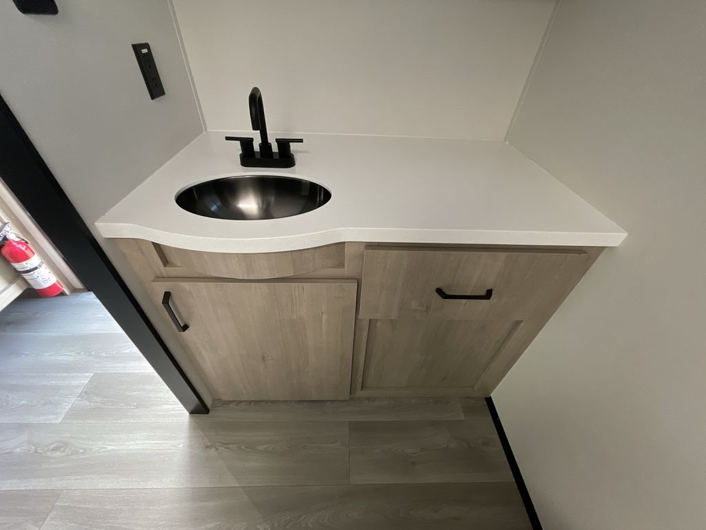 Main image 38