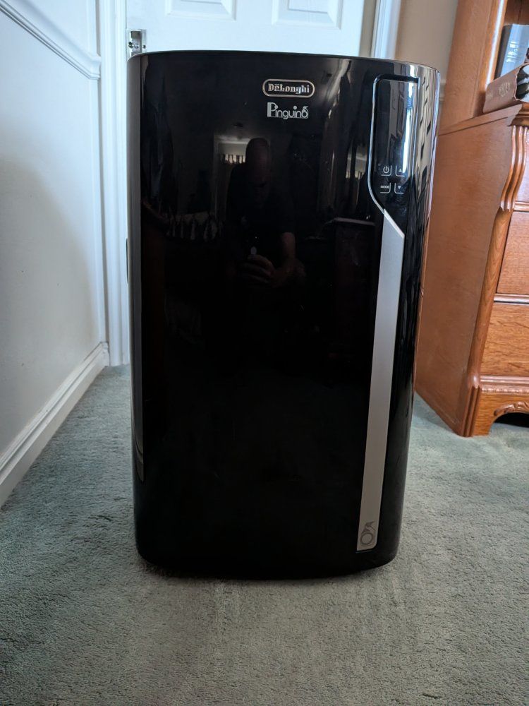 Delonghi Penguino portable Air Conditioner