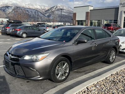2016 TOYOTA CAMRY SE