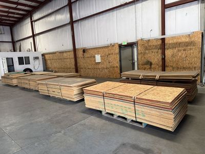 Plywood Particleboard/Full Pallets