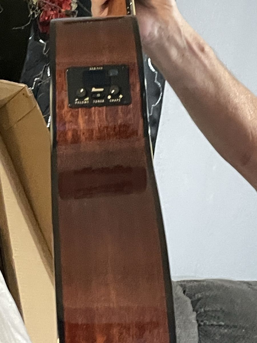Main image 5