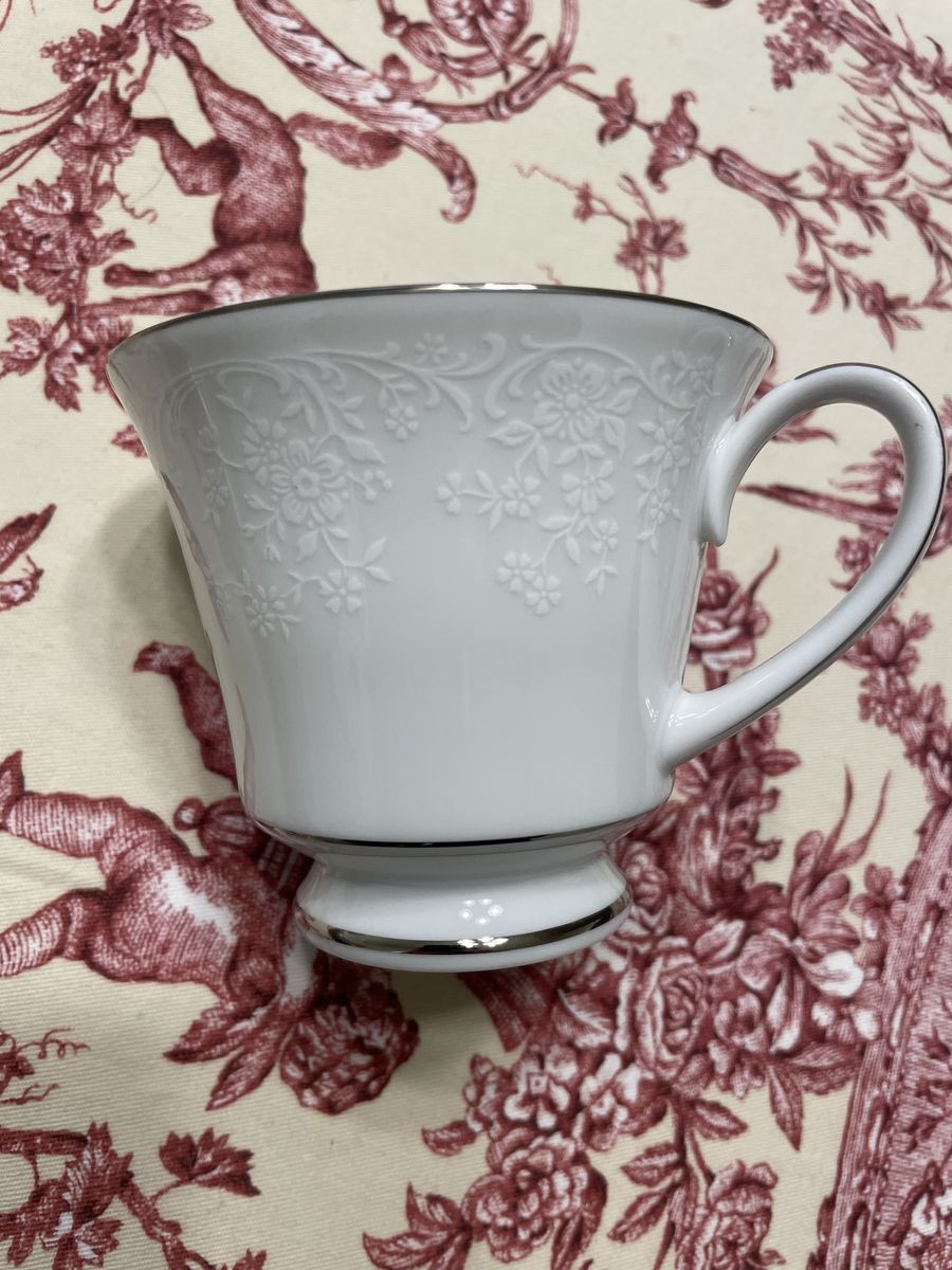 Main image 3