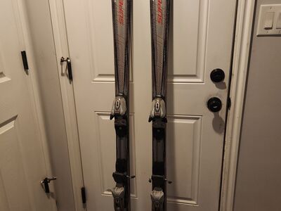 Volkl Supersport skis