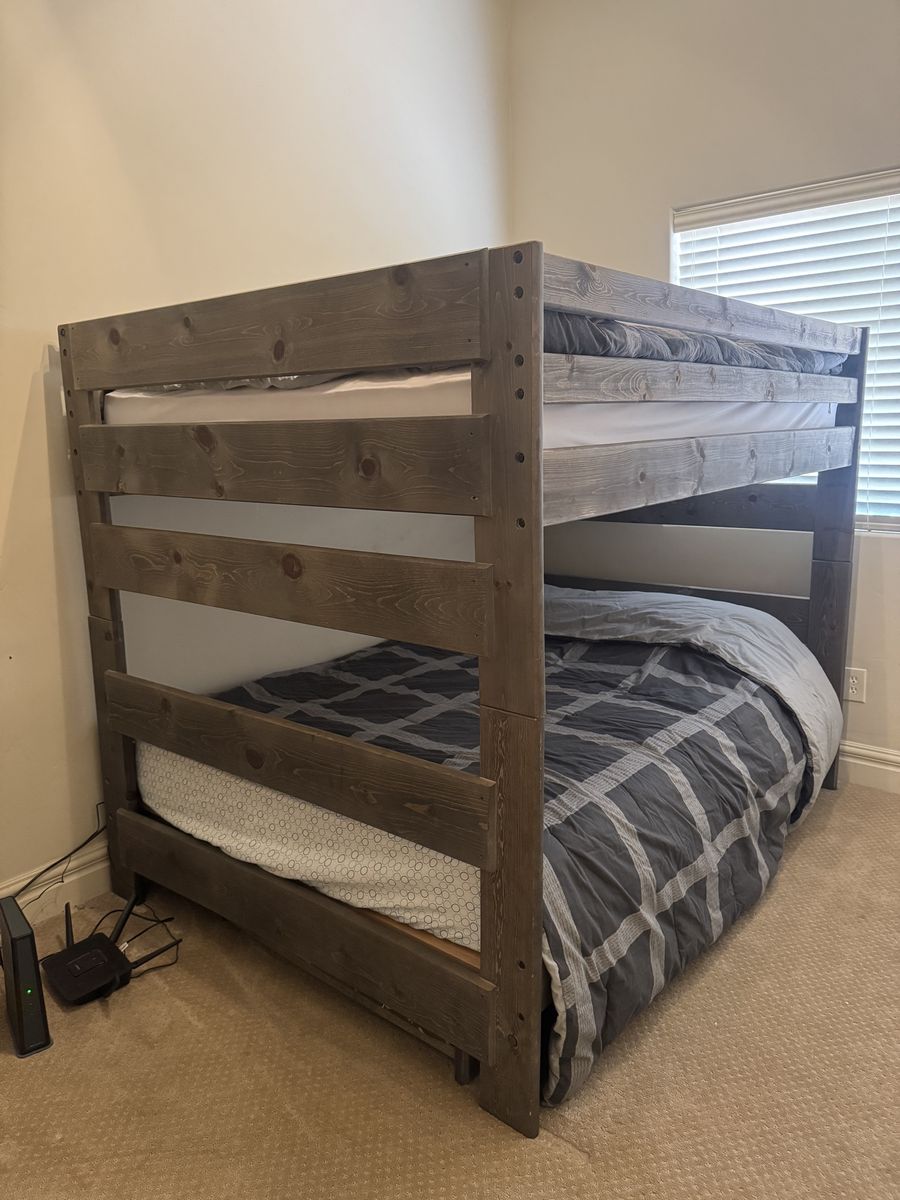 Full SIzed Bunk Beds and 2 Dressers