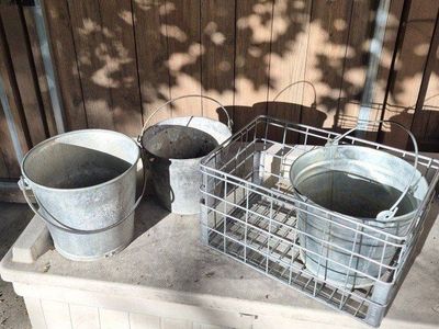 Galvanized Metal Buckets & Wire Crate - Rustic Farmhouse Decor/Storage