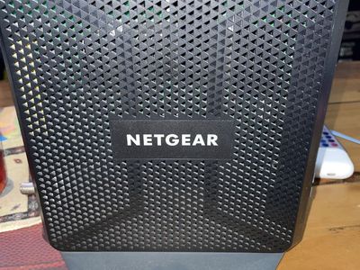 C7000v2 Modem /Router Combo