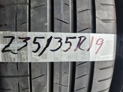 225/35r19 pirelli p zero