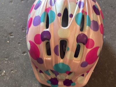 Pink Kids' Bike Helmet with Polka Dot Design - Adjustable Strap