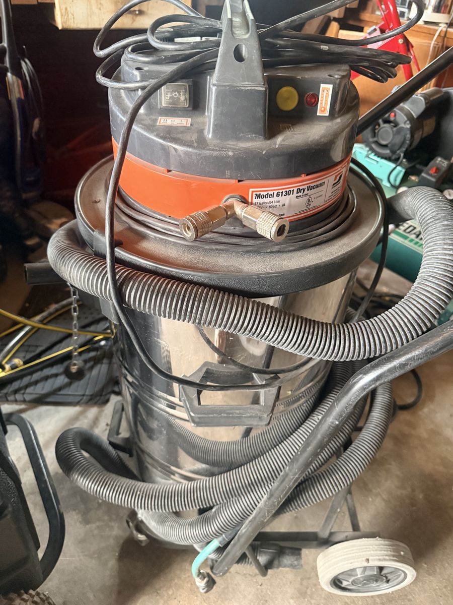Main image 5