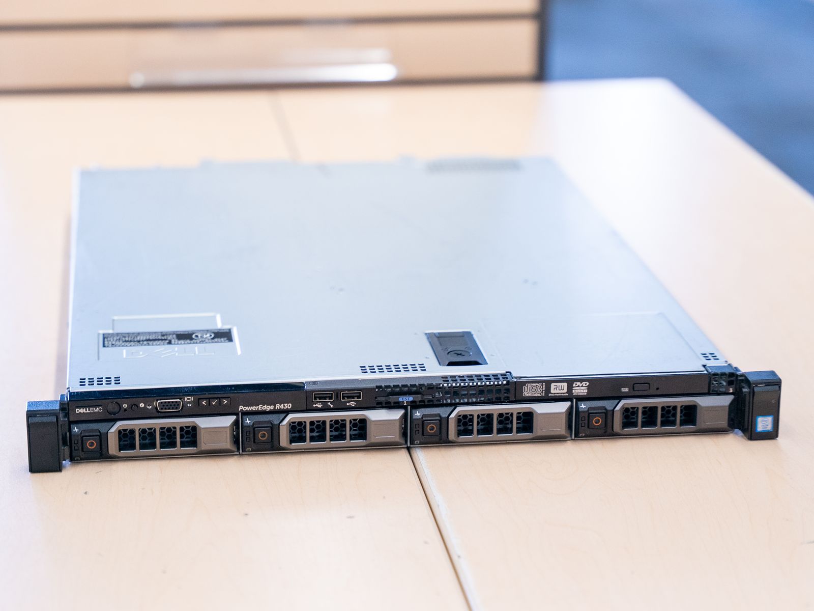 Dell Poweredge R430 Storage Server / NAS | 20 CPU Cores, 64GB RAM, 4x HDD Bays