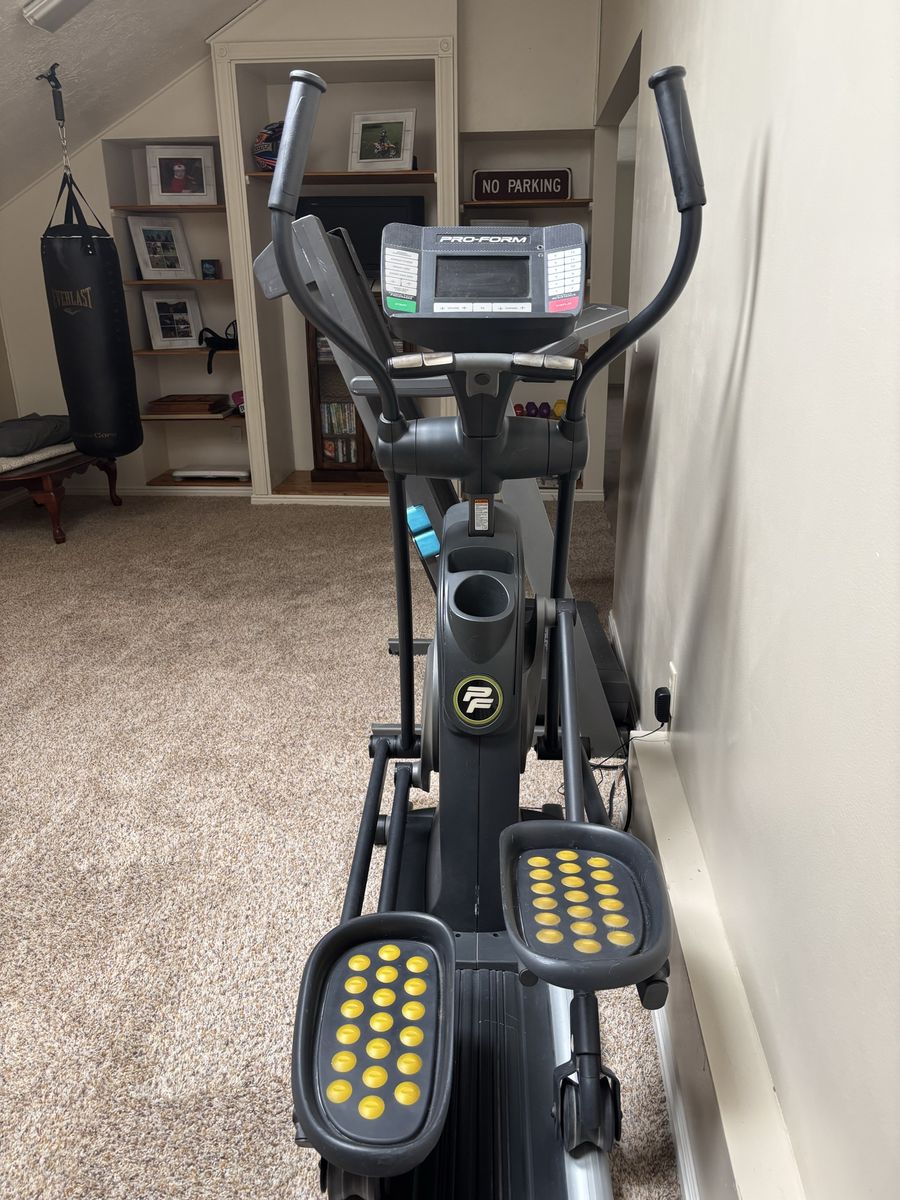 ProForm Perspective 1000 Elliptical