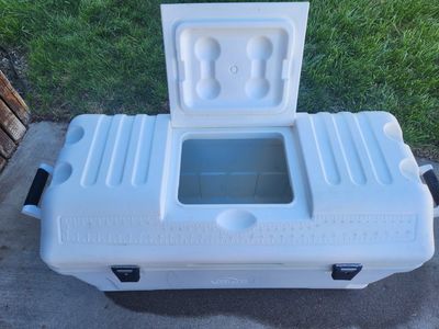 Large white cooler 42